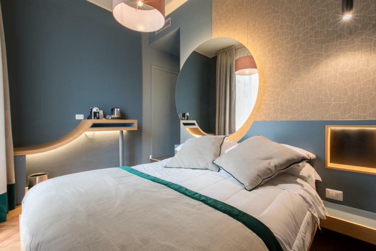 Deluxe Double Room,812454914:JPEG